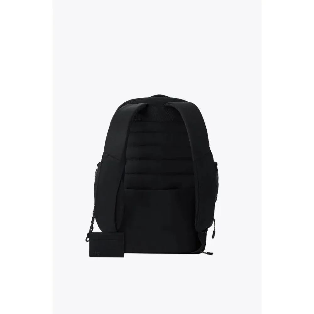 NWT Beis The North To South Sport Backpack in Black